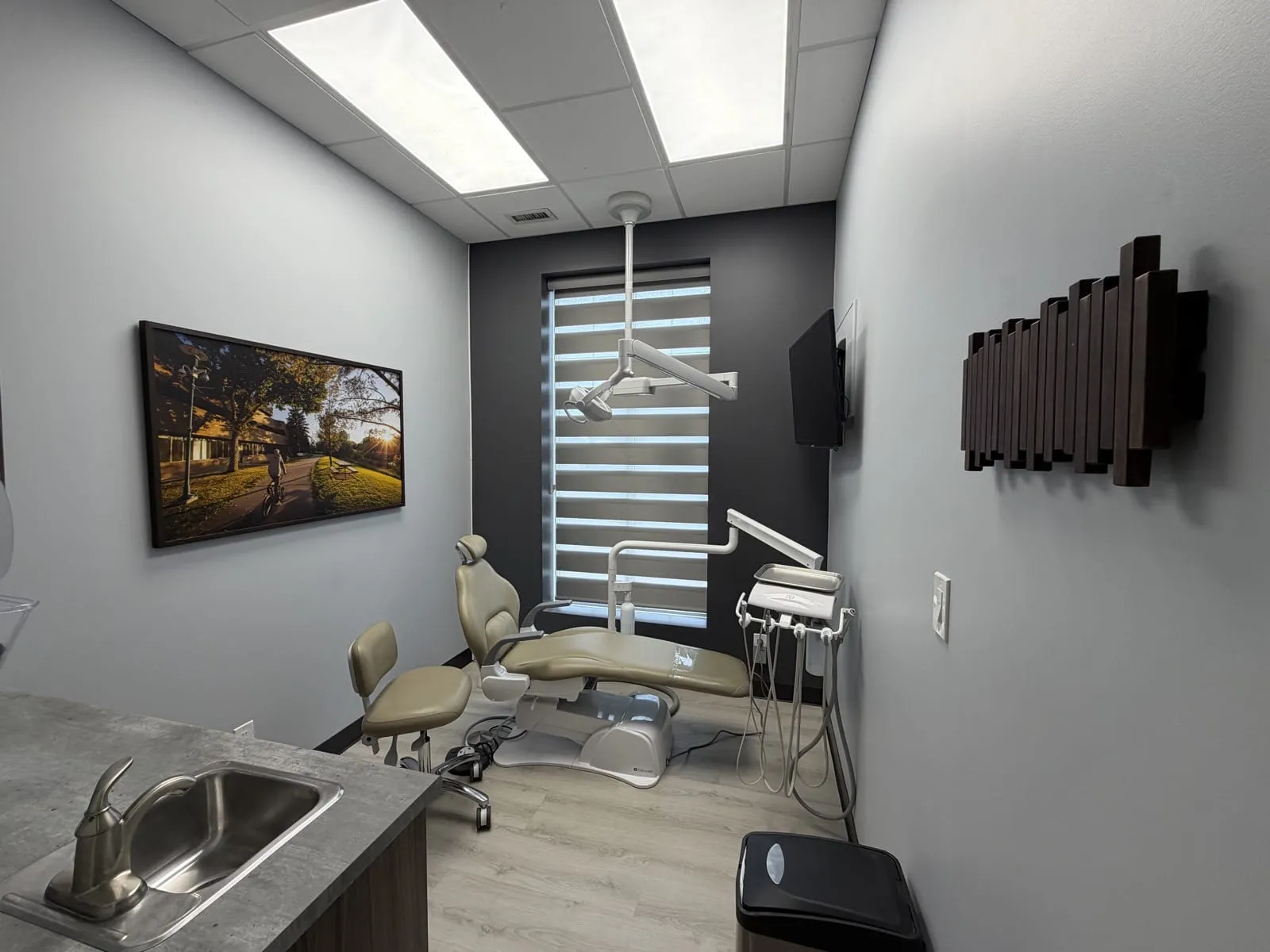 St. Albert Denture & Implant Studio - Exam room